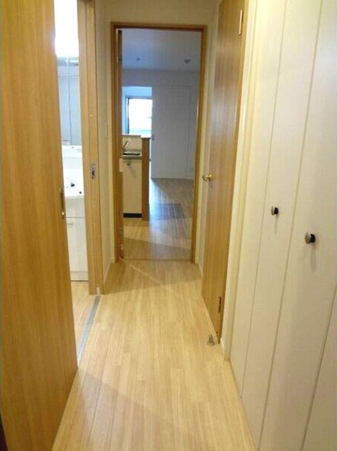 玄関　エアコン完備