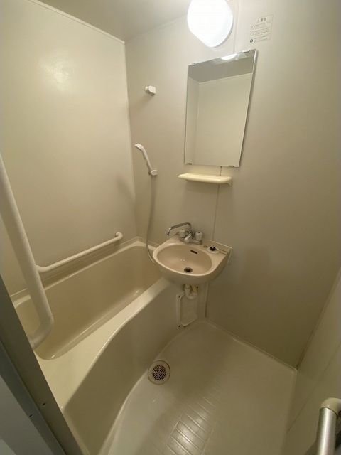 バス・シャワールーム　別号室参考写真