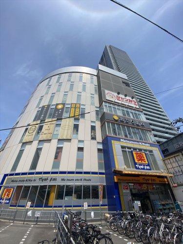 ドラックストア　マツモトキヨシ天六駅前店（ドラッグストア）まで881m