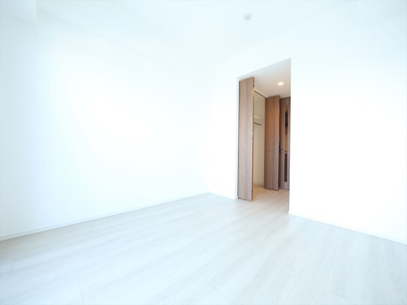 居室・リビング　洋室7帖　クローゼット付（収納充実してます）