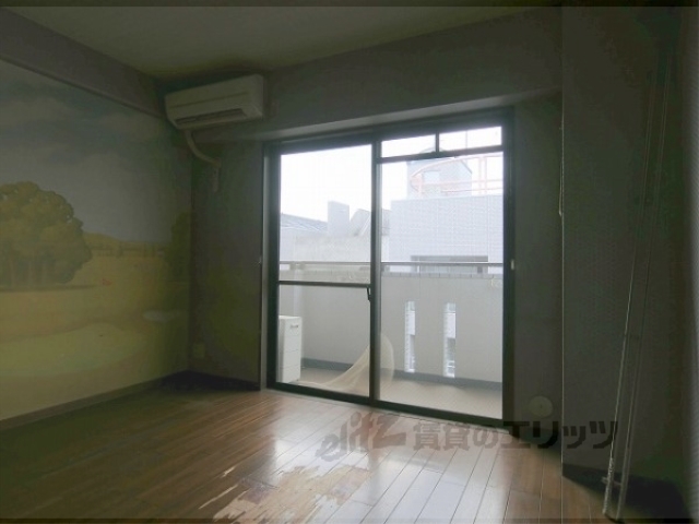 居室・リビング　洋室