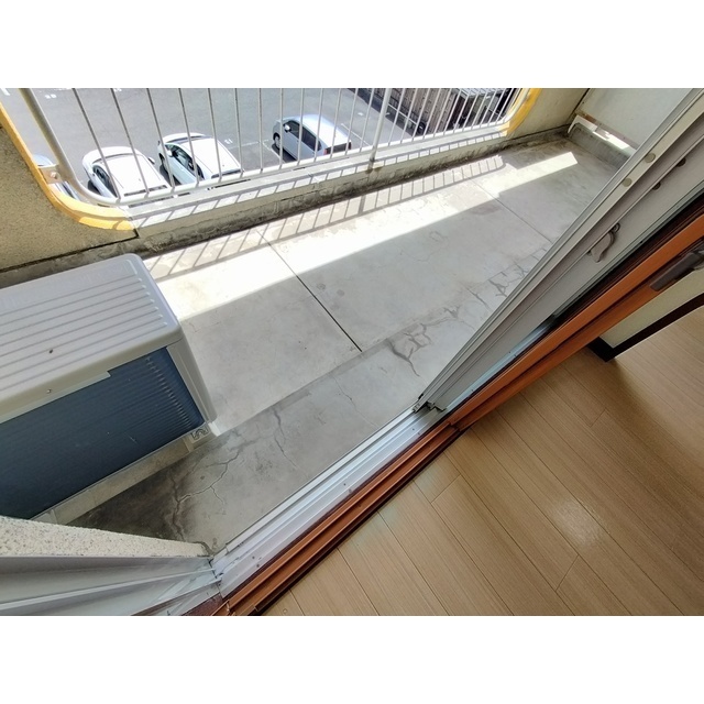 バルコニー　※別の部屋の写真です