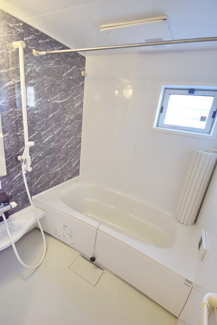 バス・シャワールーム　～疲れを癒しましょうっ～