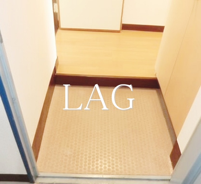 玄関　玄関です。