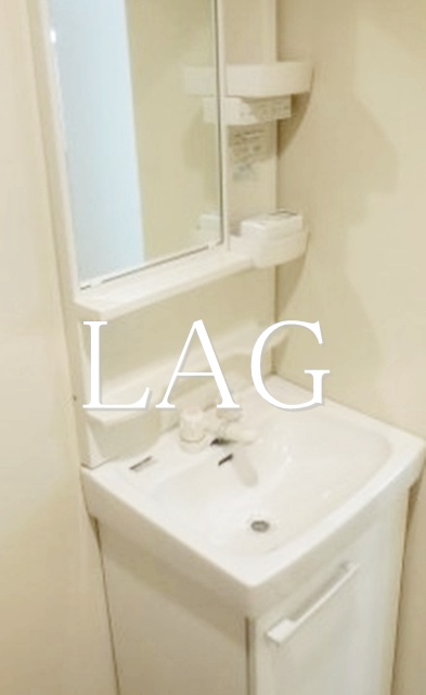 洗面設備　洗面台です。