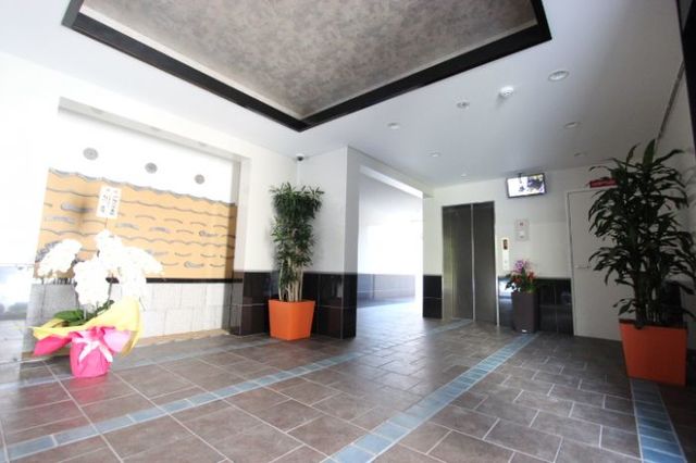 エントランス　エントランス