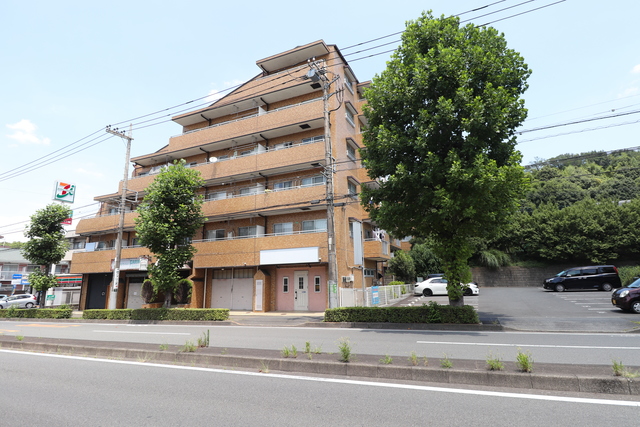 建物外観　ペットも大事な家族の一員☆ペット飼育可能物件です！！