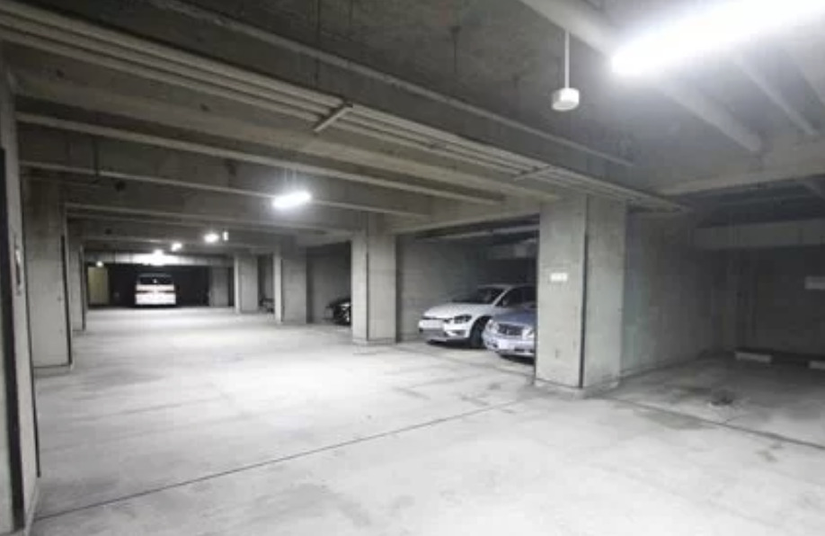 駐車場　車をお持ちの方に嬉しい駐車場付きの物件です