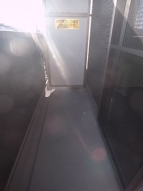 バルコニー　開放的で明るい空間を演出してくれるバルコニーです