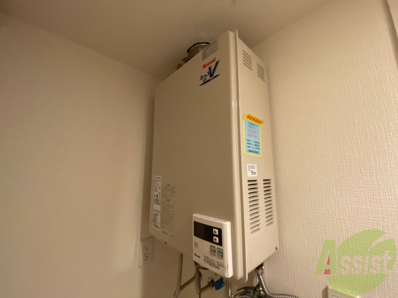 その他設備　給湯器は簡単操作で温度調整もラクラクです！