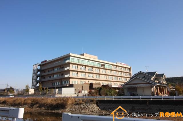 病院　医療法人弘恵会ヨコクラ病院（病院）まで572m