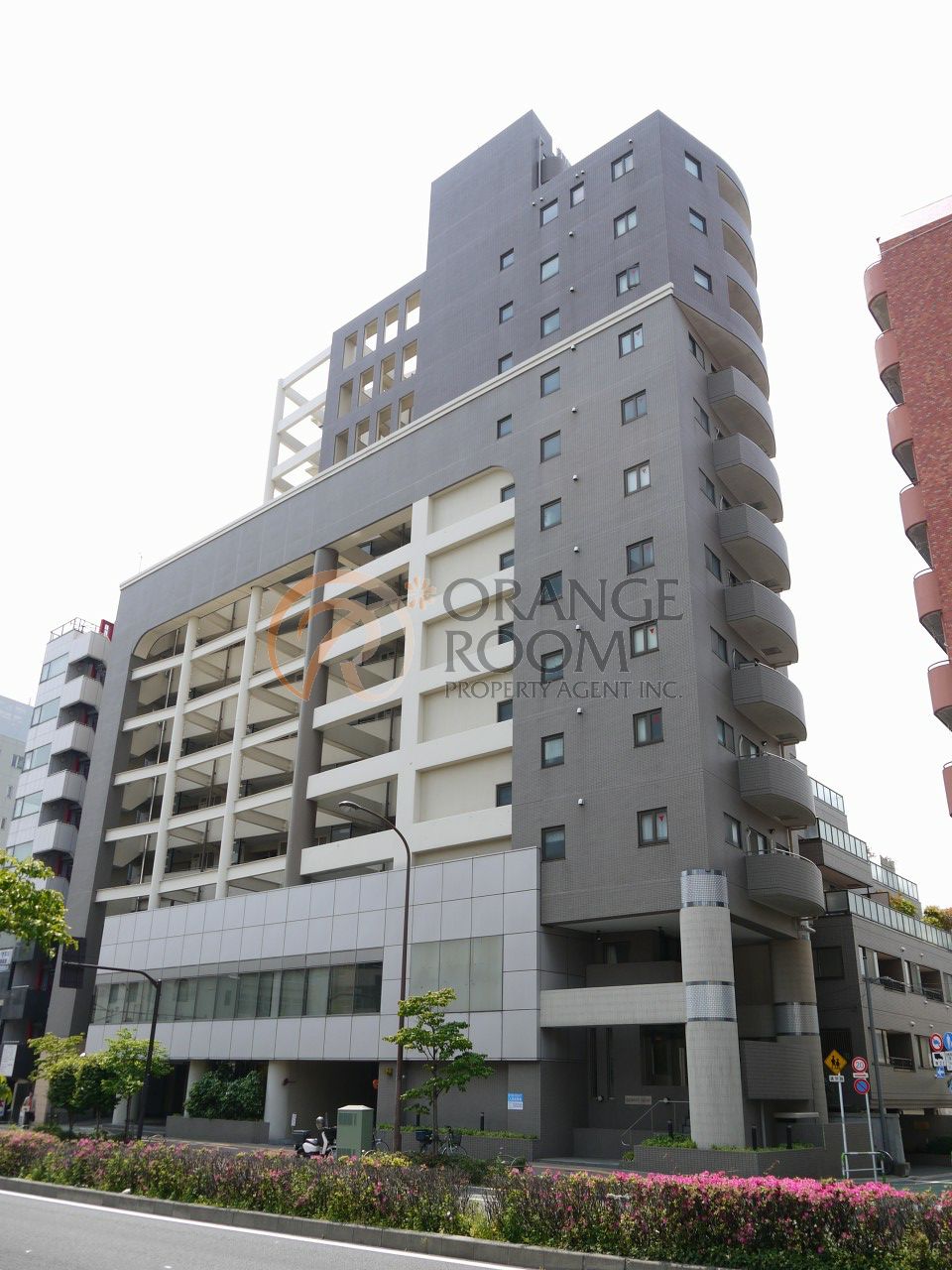 建物外観　コロネード春日