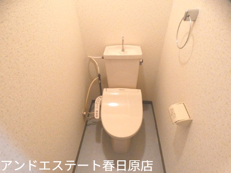 トイレ　ウォシュレット設置済み