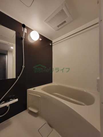 バス・シャワールーム　別部屋参考写真となります。