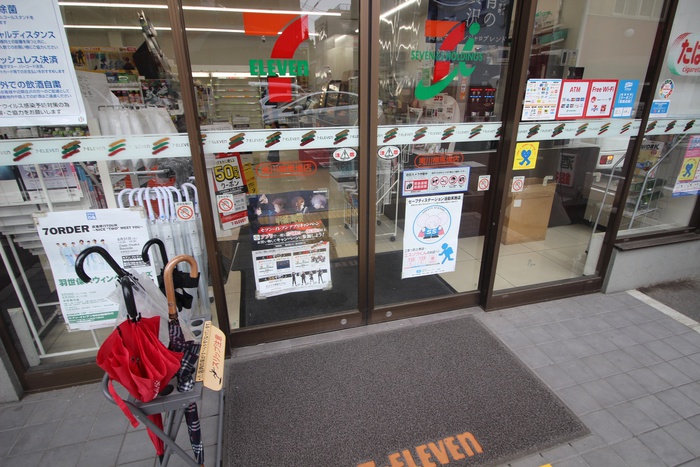 コンビニ　セブンイレブン夷川柳馬場店（コンビニ）まで18m