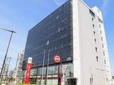 銀行　三菱UFJ銀行東支店（銀行）まで629m