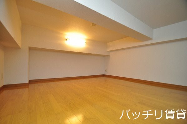 その他部屋・スペース　別号室タイプの為、現状を優先致します。