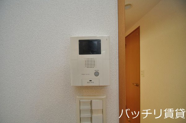 セキュリティ　別号室タイプの為、現状を優先致します。