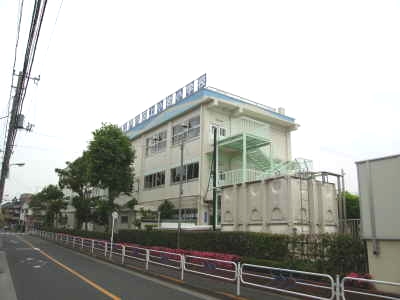 小学校　上小岩小学校（小学校）まで413m