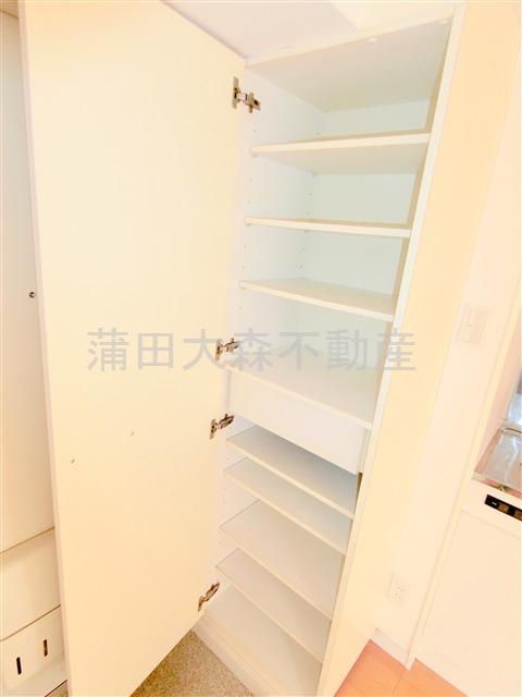 玄関　玄関収納