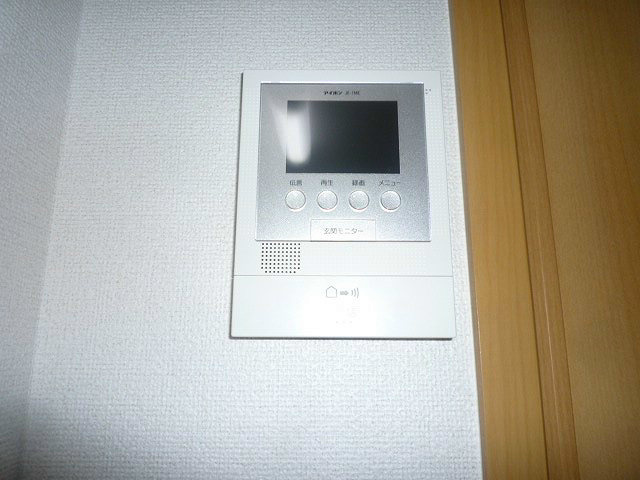 セキュリティ　写真は103号室です（参考）