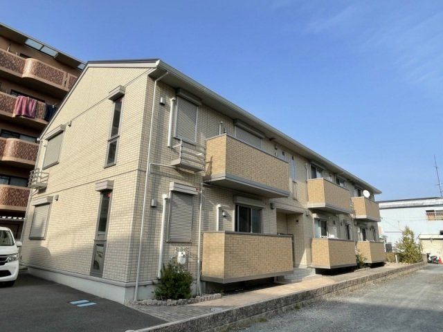 建物外観　スペチアーレＫ