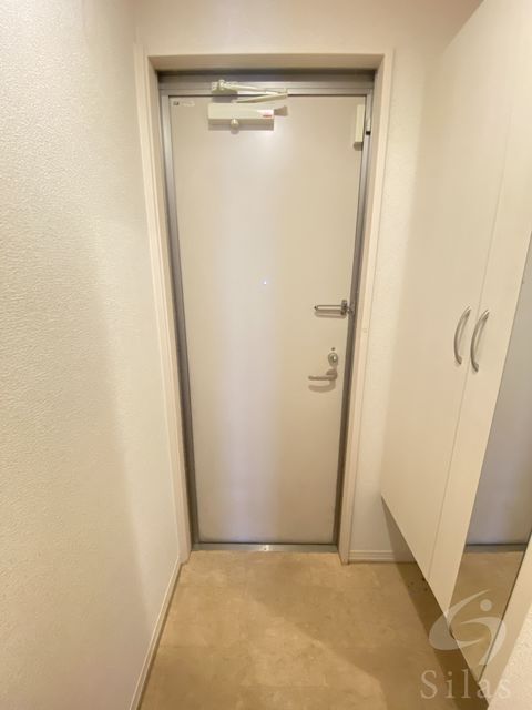 玄関　反転タイプ