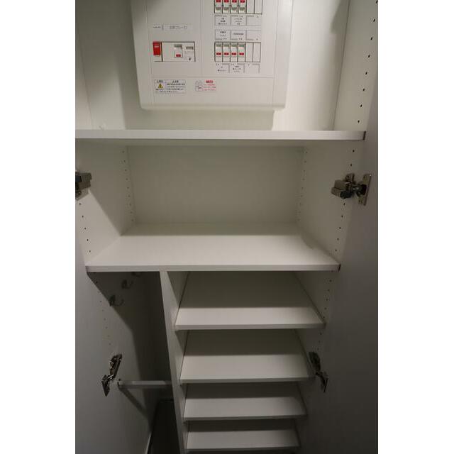 その他　※同物件他号室の写真となり、室内フローリング等配色が異なりま