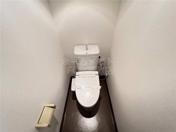 トイレ　コンパクトで使いやすいトイレです