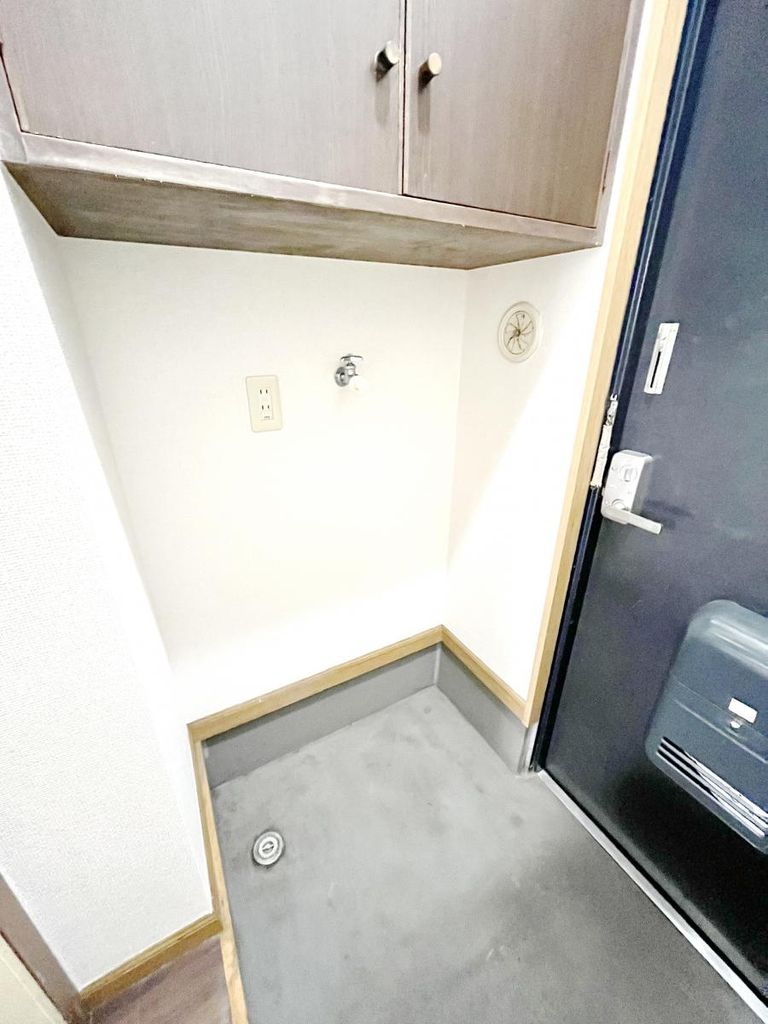 その他設備　玄関