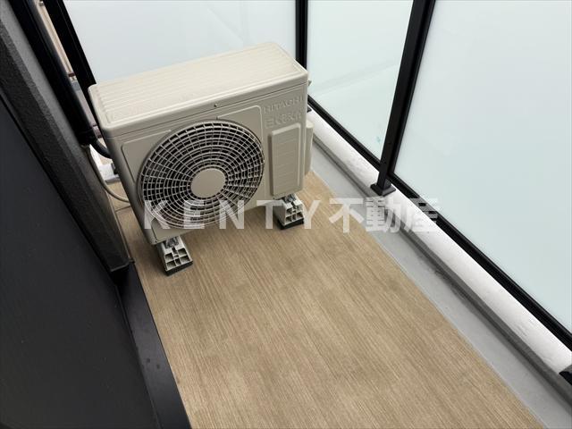 バルコニー　陽当たり良好なバルコニーです