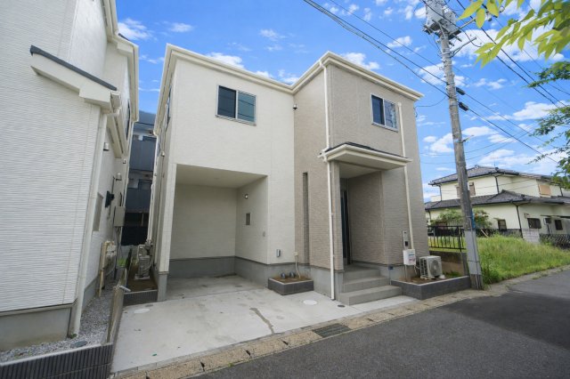 建物外観　物件、駅でお待ち合わせでのご案内歓迎！