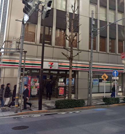 コンビニ　セブンイレブン 中央区八丁堀4丁目店（コンビニ）まで149m