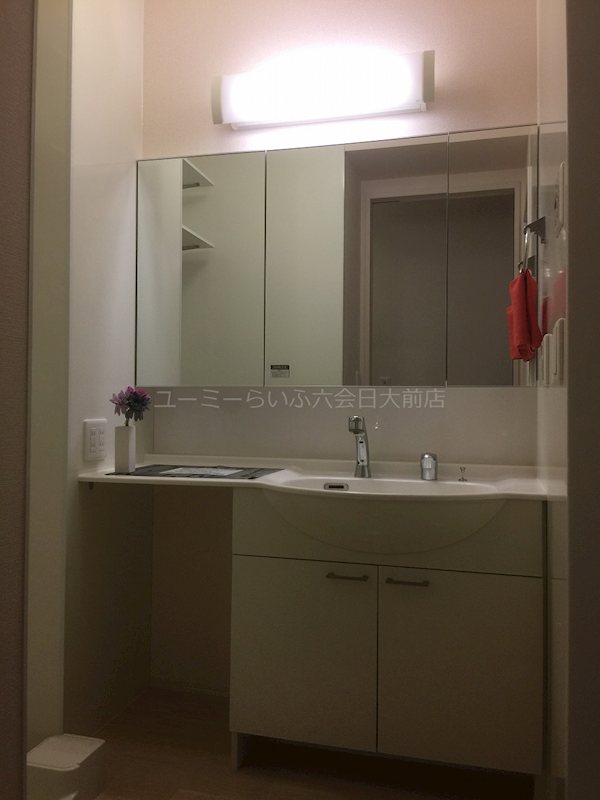 洗面設備　※別部屋参考写真
