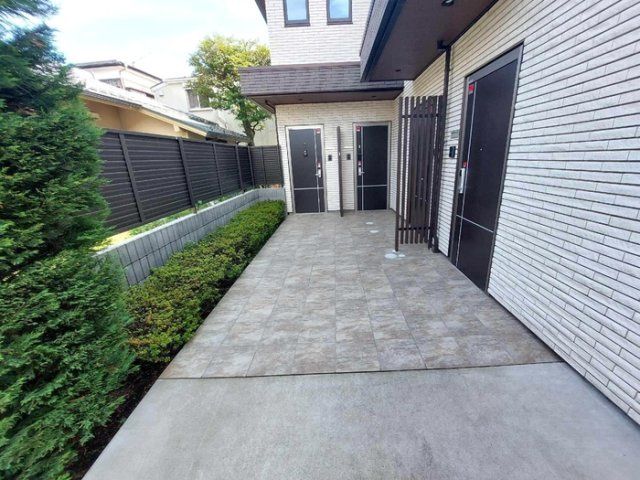 エントランス　共用部分も大変綺麗★