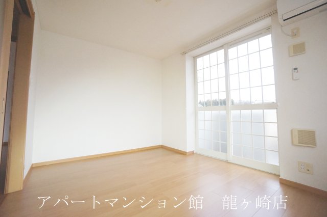 居室・リビング　※写真は全て104号室使用