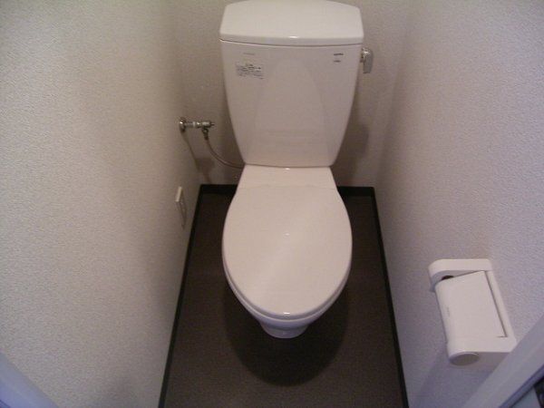 トイレ　別部屋参考写真
