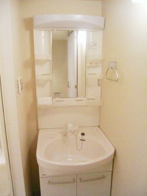 洗面設備　同仕様写真