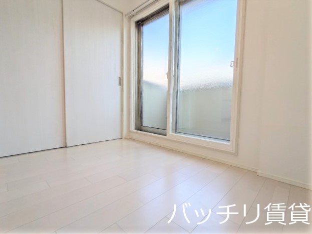 その他　画像は、同型タイプの為、現状を優先いたします。