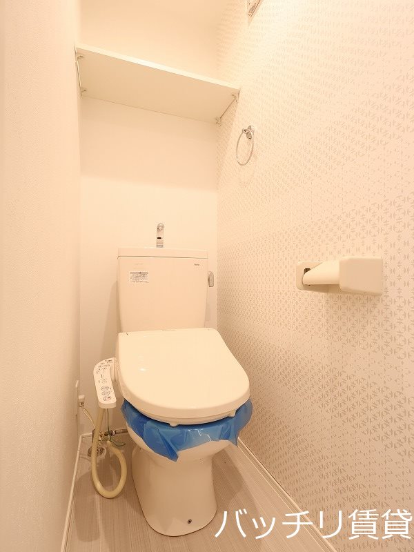 トイレ　同室タイプ掲載の為現況を優先します。
