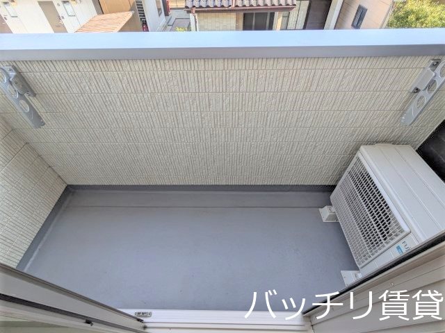 バルコニー　画像は、同型タイプの為、現状を優先いたします。