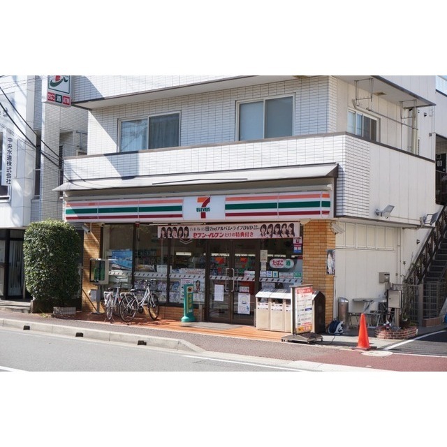 コンビニ　セブンイレブン松波店（コンビニ）まで450m