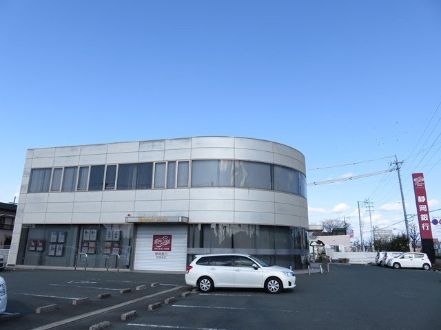 銀行　静岡銀行　名塚支店（銀行）まで415m
