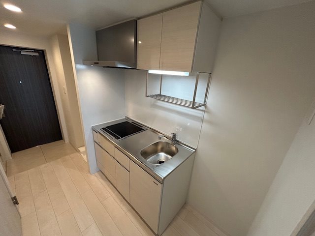 キッチン　※同建物の別のお部屋の写真です。