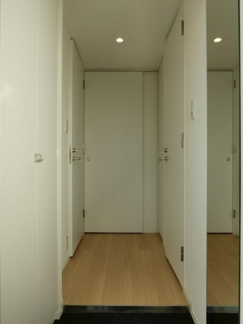 玄関　※別部屋写真参照