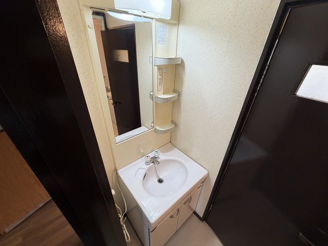 洗面設備　広い洗面スペース