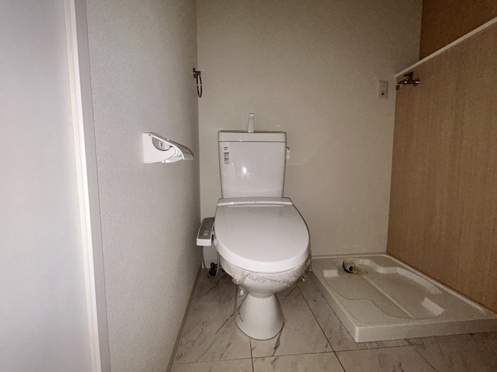 ＪＲ山陽本線 塩屋駅 徒歩2分 3階建 築12年のトイレ写真