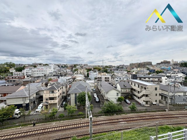 眺望　バルコニーからの眺望。自社撮影写真。