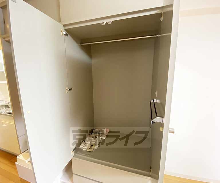 収納　他にも収納スペース有り