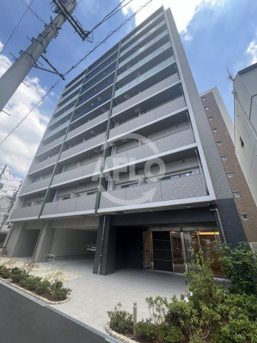 建物外観　Alivis北梅田　外観